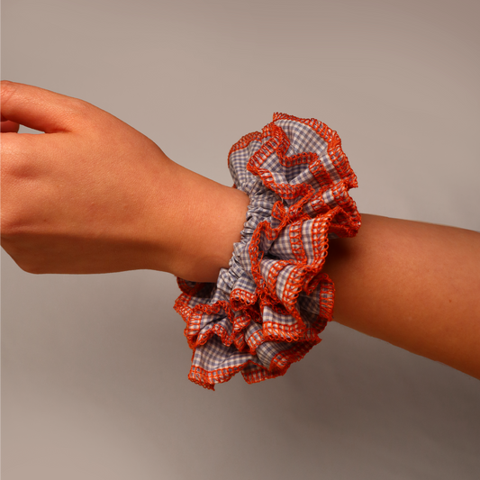 Statement Scrunchie (Gingham)